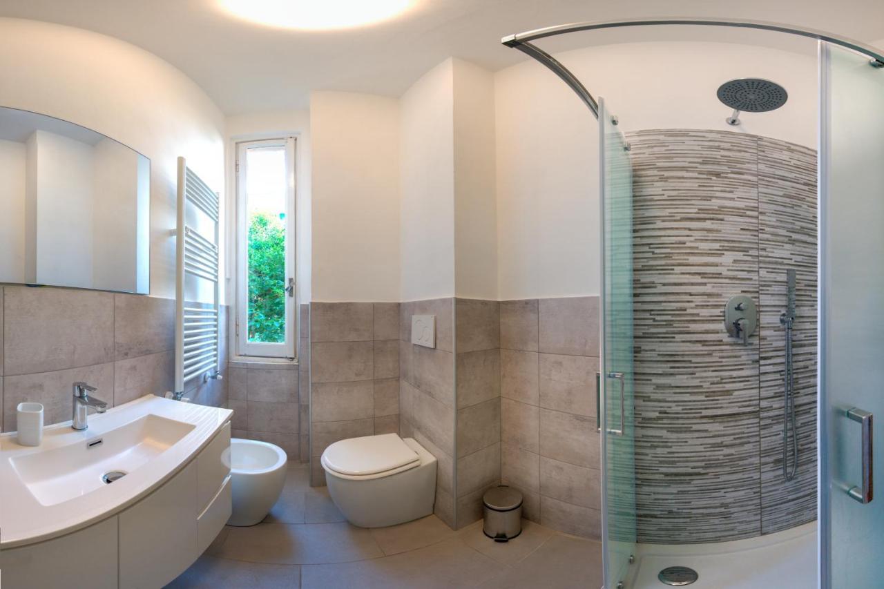 Casa Giovanna - Centrale Vista Porto Carlo Riva Рапало Екстериор снимка